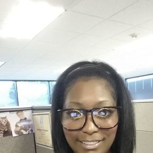 Meet your Posher, Shondrea