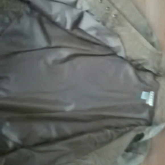 Leather Jacket. - Picture 4 of 4