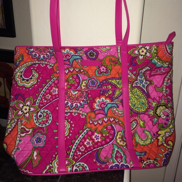 Vera Bradley Trimmed Vera Tote in Pink Swirls