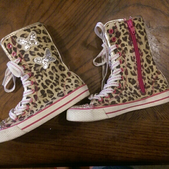 🐆 LEOPARD PRINT HIGH TOPS/BOOTS