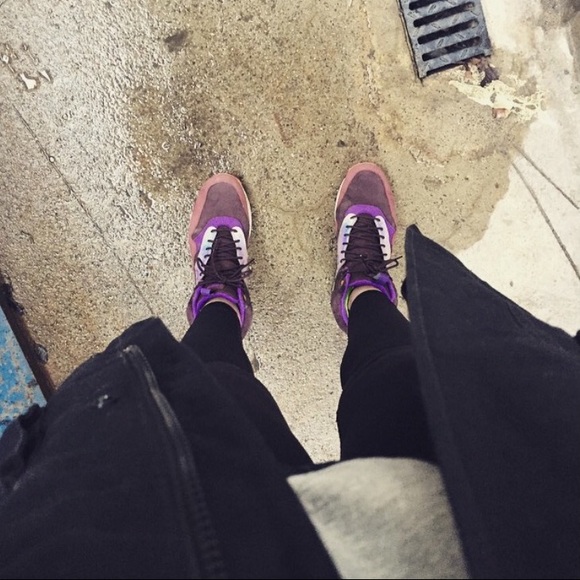 Shoes-ready for trade