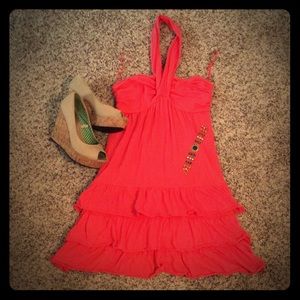 Coral frilly dress 🌺🌸
