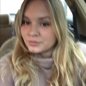 Meet your Posher, Alli