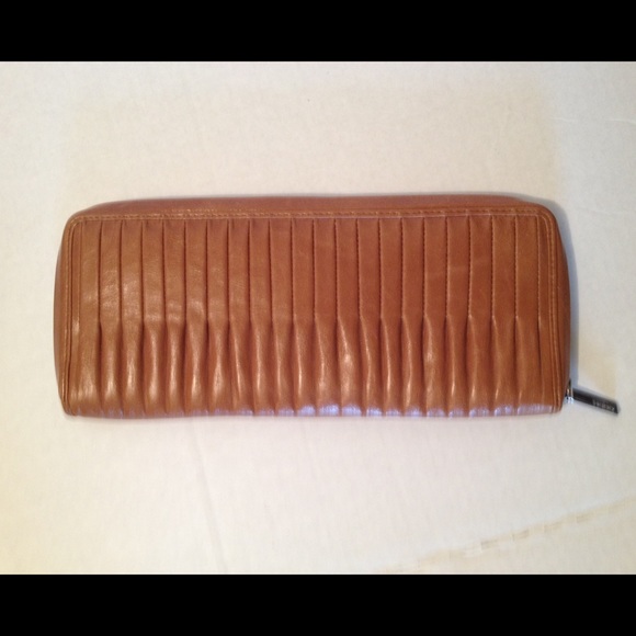 Hobo International brown clutch/ wallet