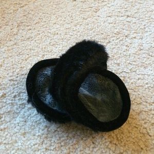 Black Earmuffs