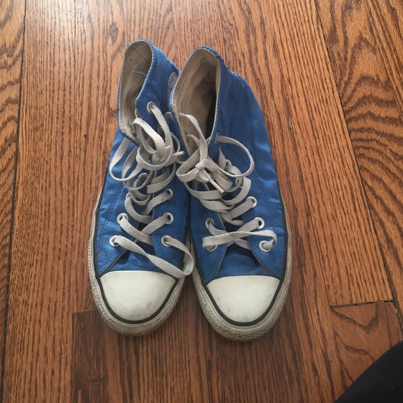 Blue satin converse - Picture 1 of 3