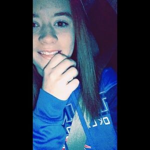 Meet your Posher, April