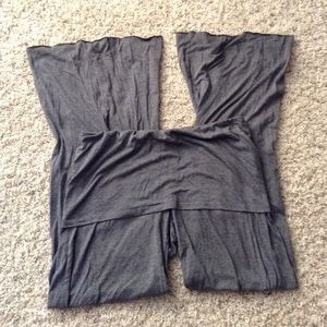 Super cute and soft maternity pants