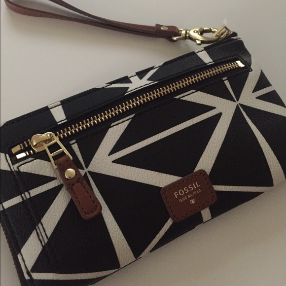Fossil Wallet.