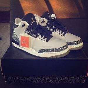 Jordan retro 3 wolf grey