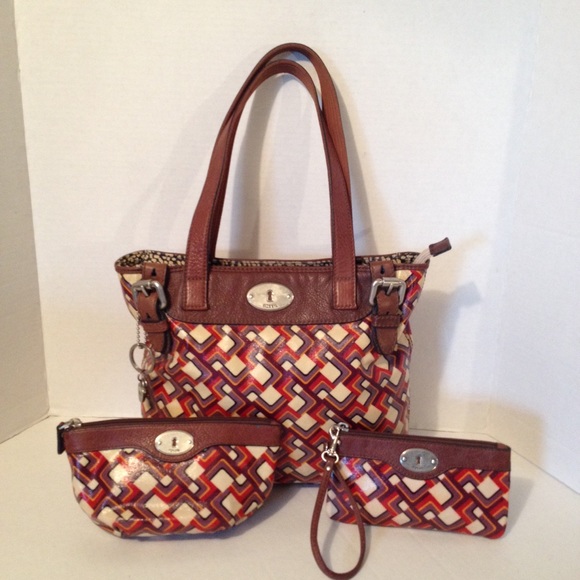 Fossil Key Per shopper tote w/ 2 small bags