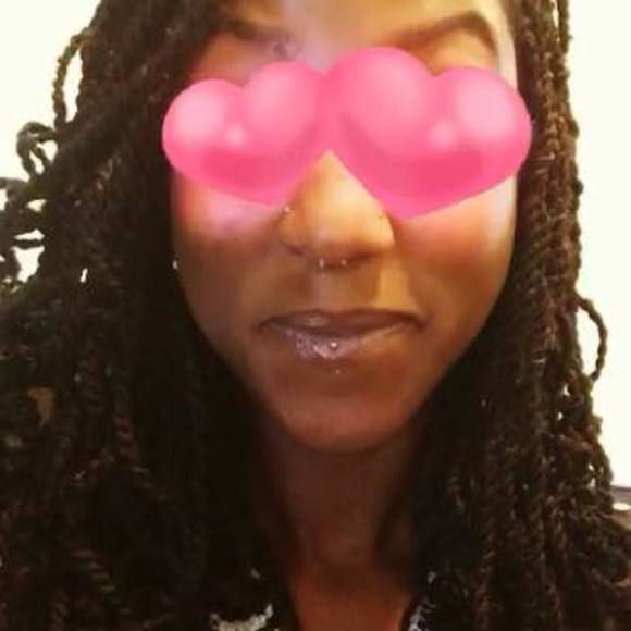 Meet your Posher, Quiana