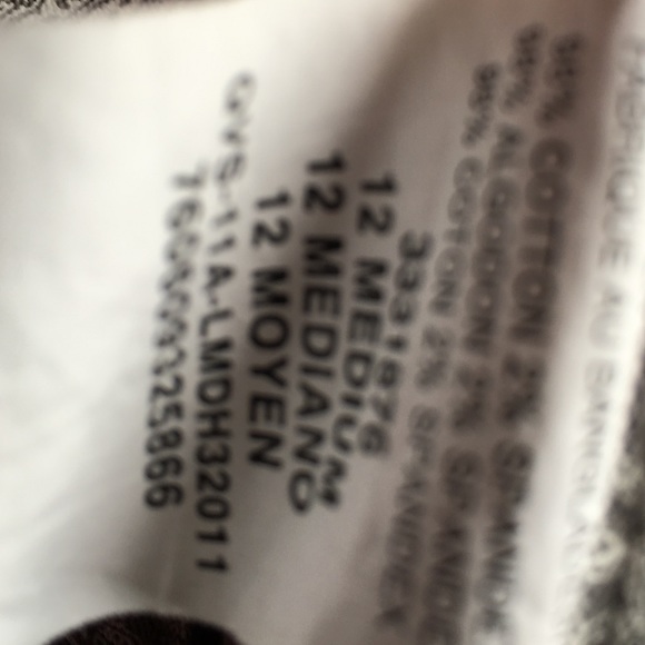 Capri's - Picture 4 of 4