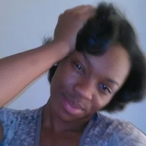 Meet your Posher, Jasmine