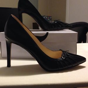 Nine West Cala leather heels