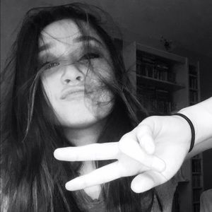 Meet your Posher, Alyssa