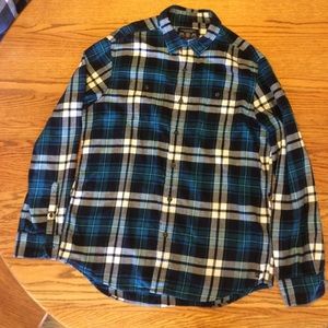 Men's American Eagle button-down flannel