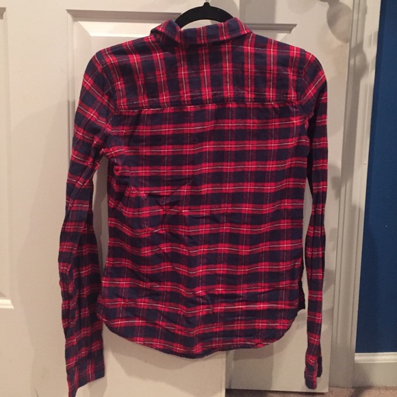 Gilly Hicks Plaid Flannel - Picture 2 of 3