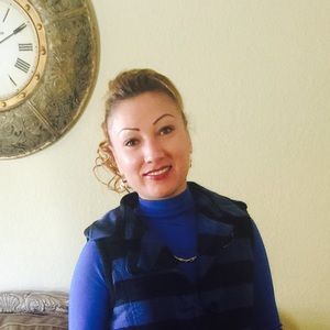 Meet your Posher, Yolanda