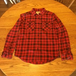 Men's American Eagle button-down flannel shirt