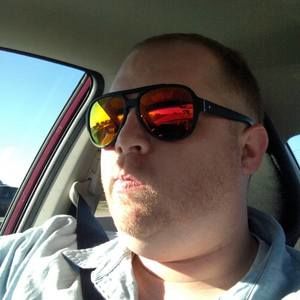 Meet your Posher, Todd