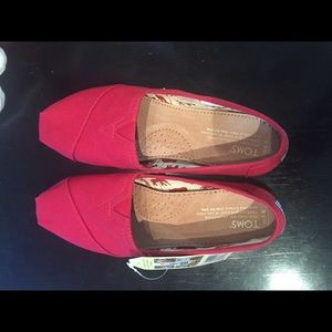 TOMS - brand new, red, (8.5)