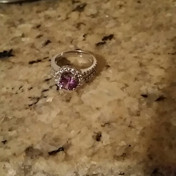 Sterling silver. 925