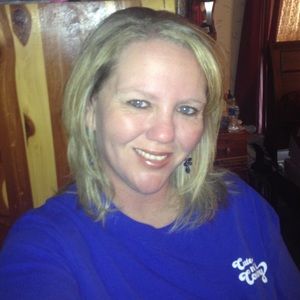 Meet your Posher, Nikki