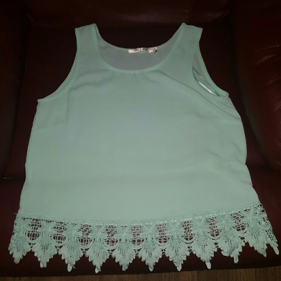 EVERYTHING MUST GO. Or taking to goodwill.