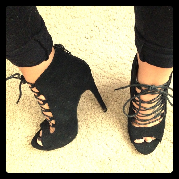 Lola Shoetique heels