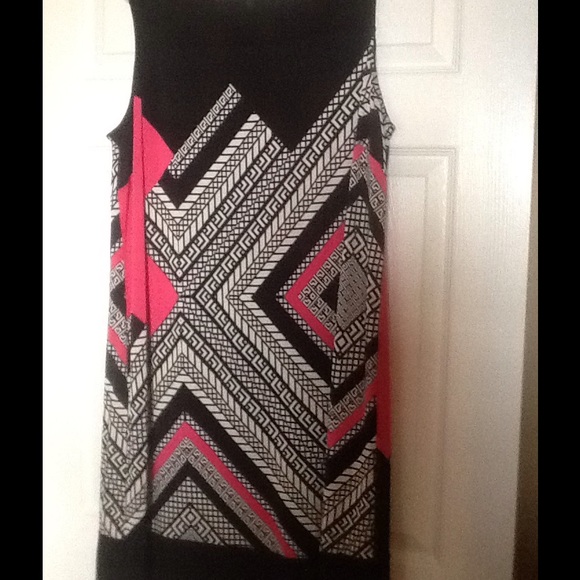 Plus sized sleeveless dress