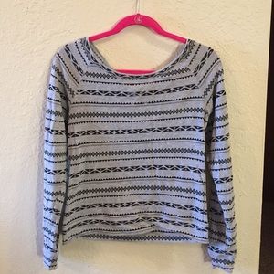 Long always sweatshirt by Fifth Sun.