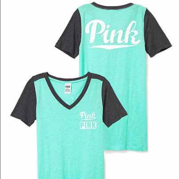 Athletic V-neck tee