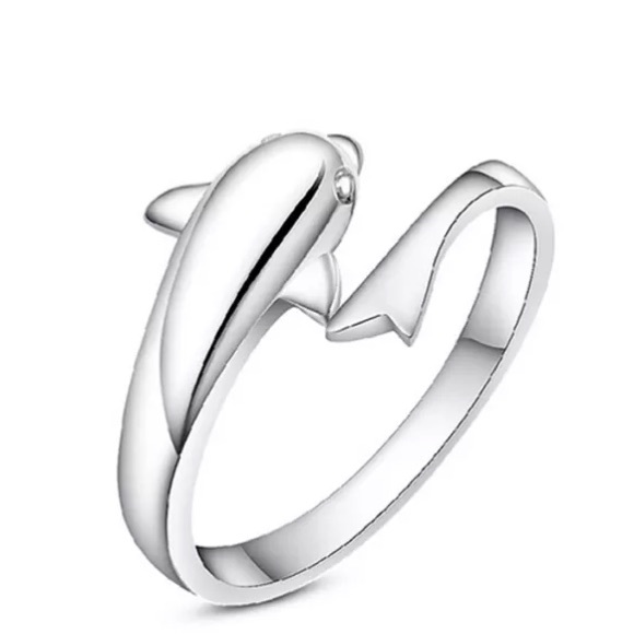 Jewelry - 🆕 925 Sterling Silver Dolphin Ring