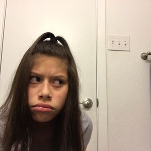 Meet your Posher, Esther