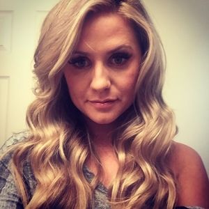 Meet your Posher, Catie
