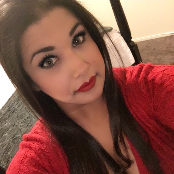 Meet your Posher, Mikki - Picture 4 of 4