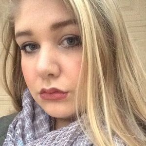 Meet your Posher, Eden