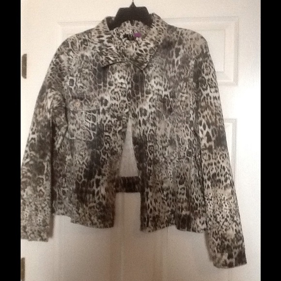 Plus sized gray jacket