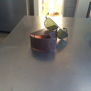 Spy sunglasses aviator style.