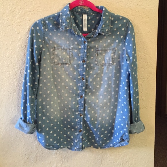 Cherokee polka dot chambray button up