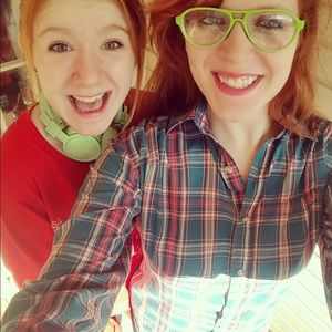 Meet your Posher, Laura