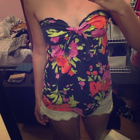 Strapless floral blouse