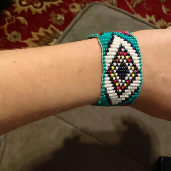 Aztec wrap bracelet - Picture 2 of 2