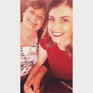 Meet your Posher, Whitney