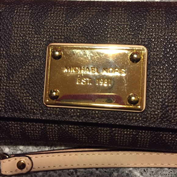 Michael Kors iPhone 5 Case Wallet