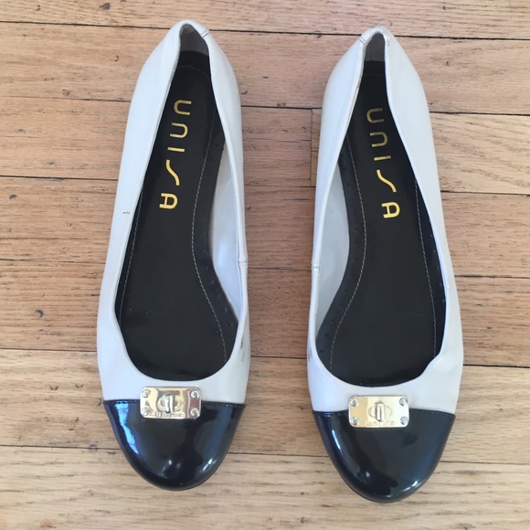 Beige flats