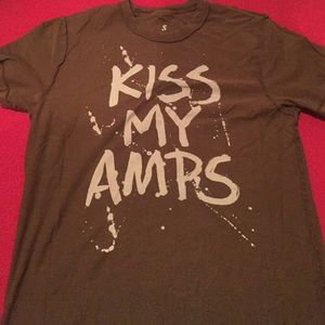 Brown Hollister men's t shirt