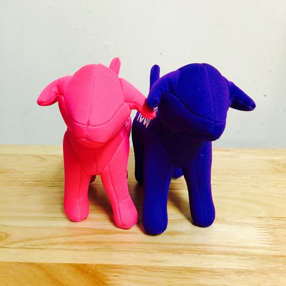 FREE Victoria's Secret Pink Dogs