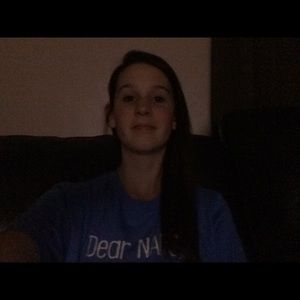 Meet your Posher, Katelyn